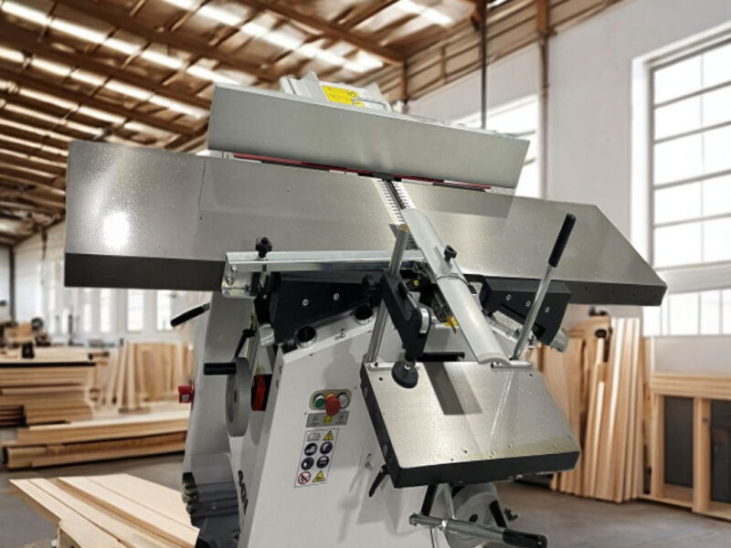 A vendre matériel industriel de Menuiserie