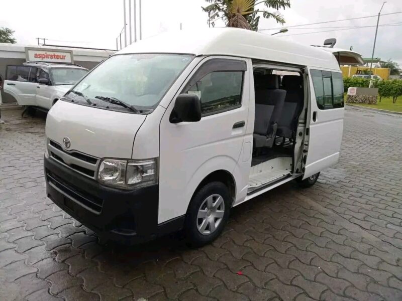 Vente d'un Bus Hiace