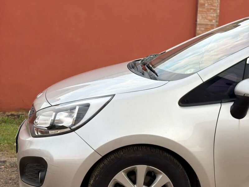 À vendre KIA PRIADE