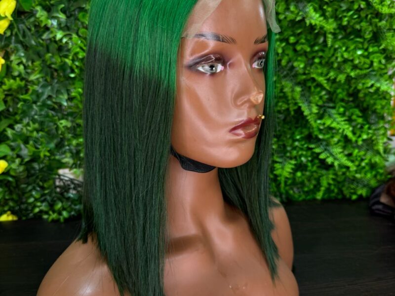 Vente des perruques vietnamiens