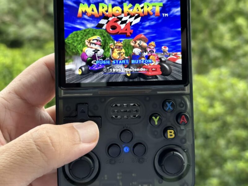 🎮 Console Rétro Portable R36S - Des milliers de jeux dans votre poche ! 💜 ✨