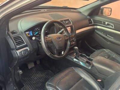 À vendre Ford explorer 2017