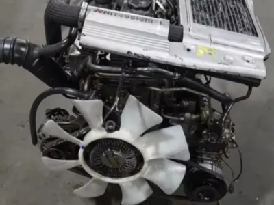 Moteur turbo 4M40 complet