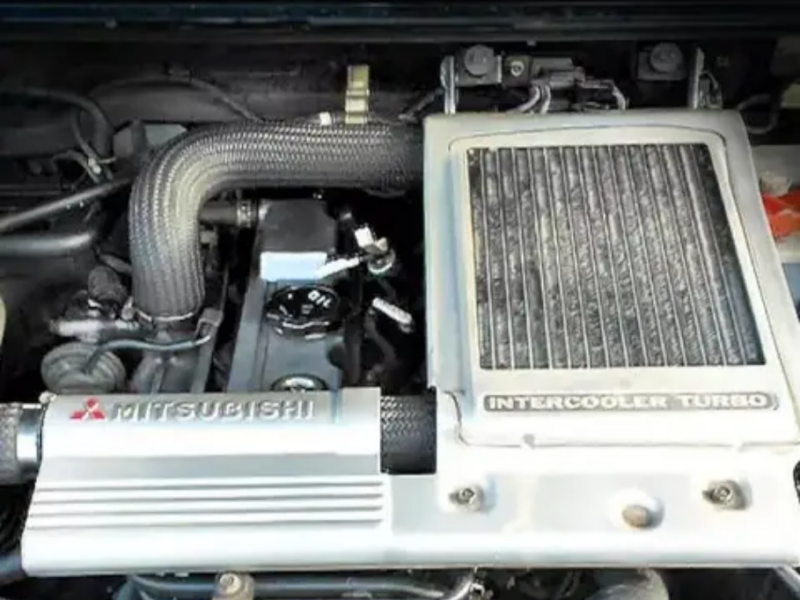 Moteur turbo 4M40 complet