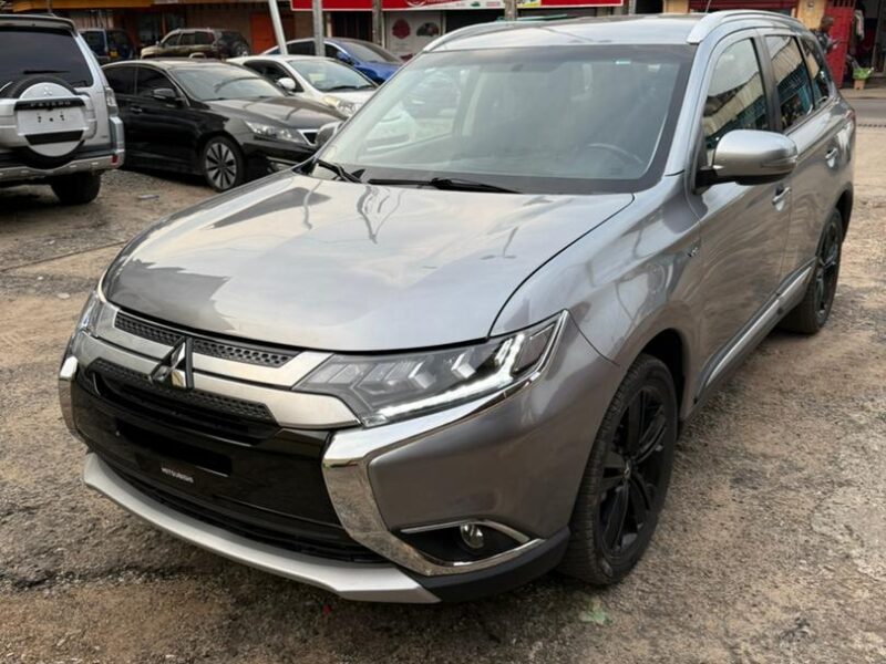 À vendre Mitsubishi Outlander