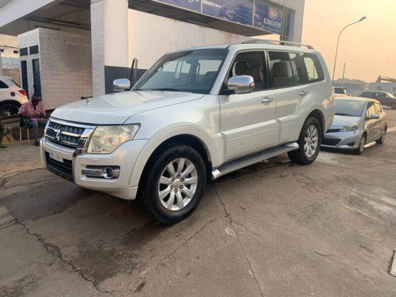 À vendre Mitsubishi Pajero GLS