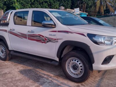 Toyota Hilux Kun 125