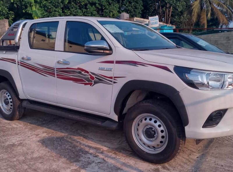 Toyota Hilux Kun 125