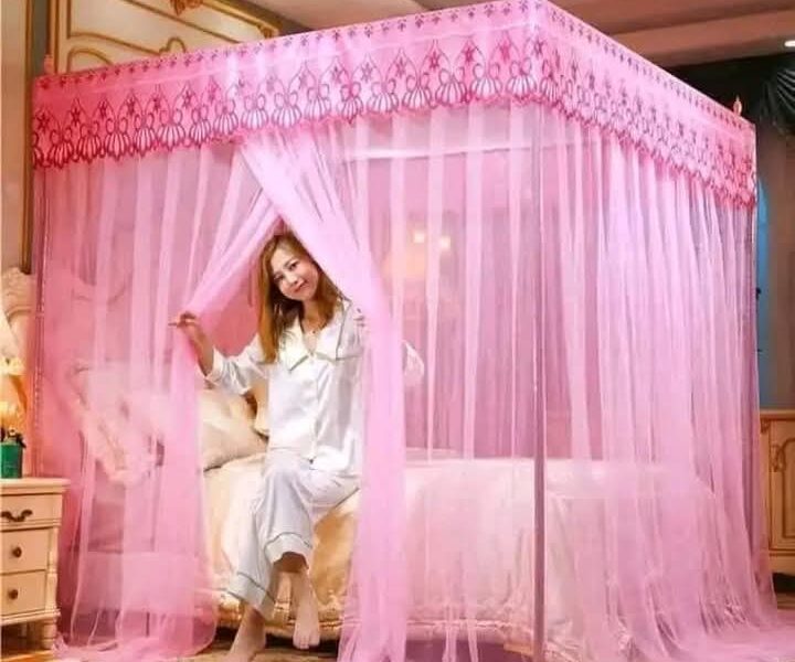 Moustiquaires disponibles