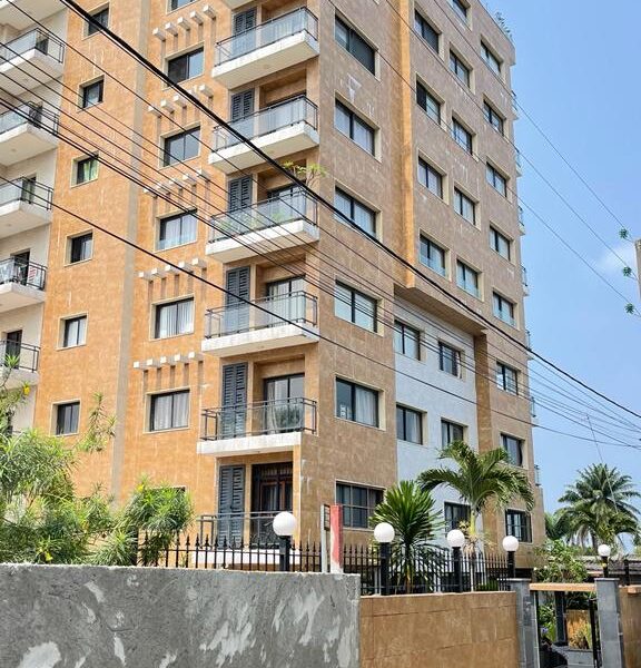 Trois (3) Bulgding à vendre