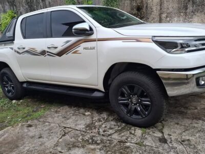 Toyota Hilux 2024 SR5