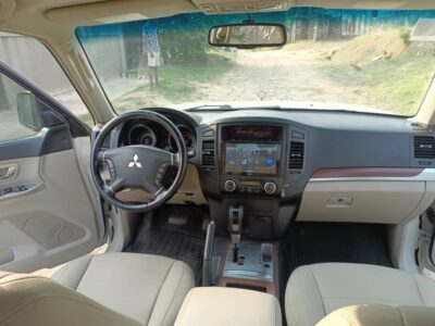 Mitsubishi Pajero GLS