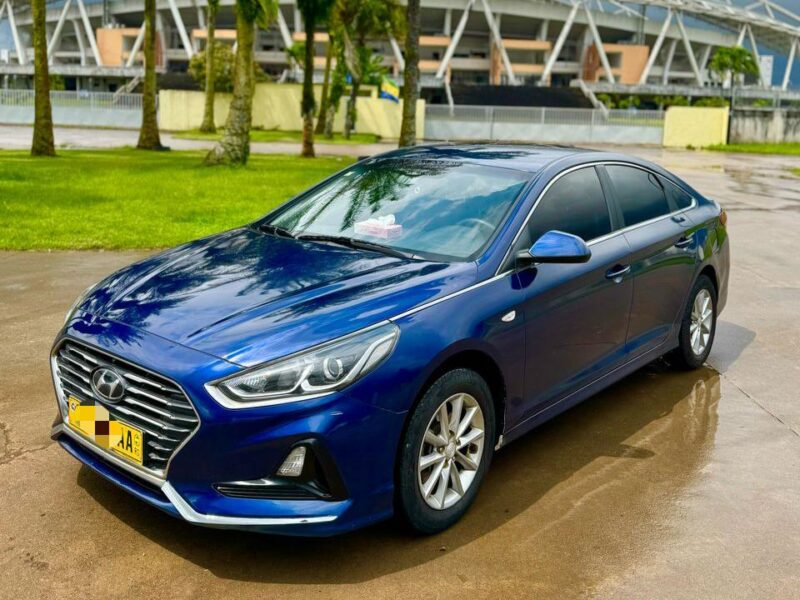 Hyundai Grand Sonata