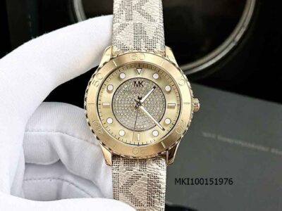 Des montres de luxes avec boîtiers à porter de mains