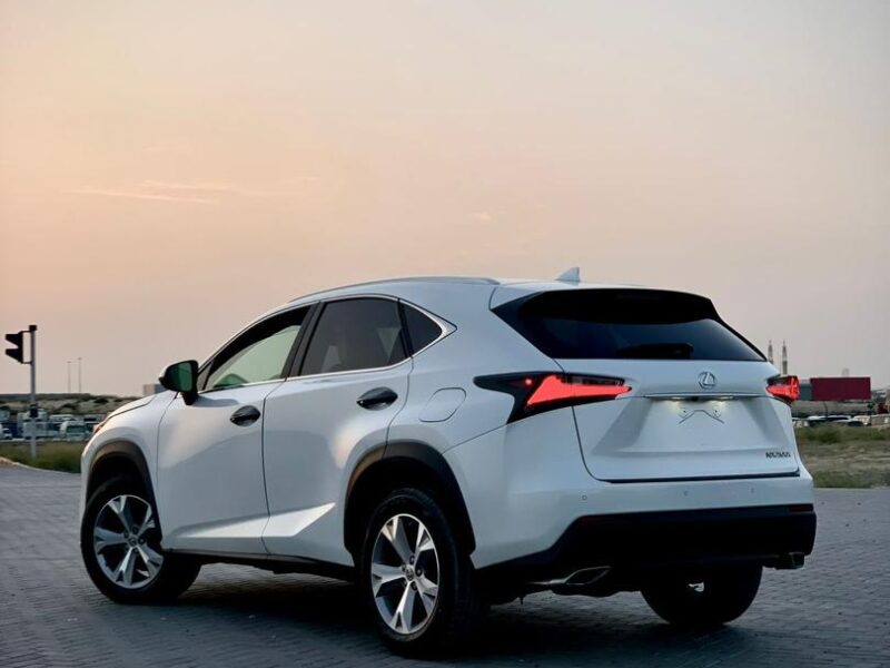 Lexus NX200t à vendre