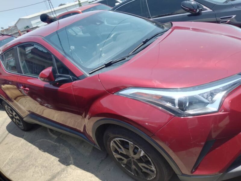 Toyota CHR à vendre